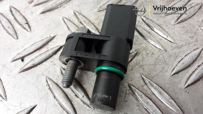 Gebruikte Nokkenas Sensor Opel Crossland (X) 1.2 Turbo 12V Euro 6 Prijs € 15,00 Margeregeling aangeboden door Autodemontage Vrijhoeven B.V.