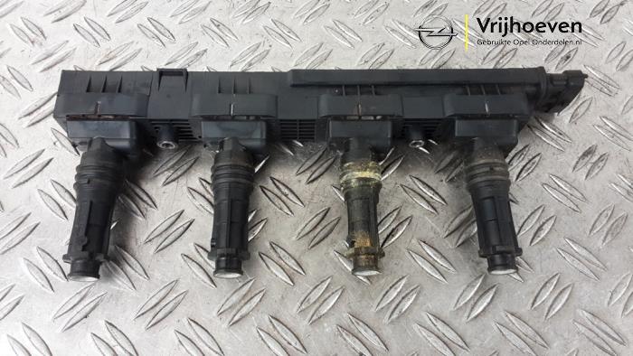 Gebruikte Bobine Opel Agila (A) 1.2 16V Twin Port Prijs € 20,00 Margeregeling aangeboden door Autodemontage Vrijhoeven B.V.