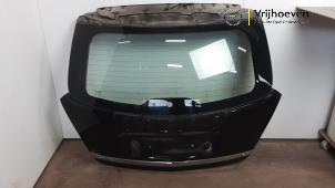 Gebruikte Achterklep Opel Antara (LA6) 2.4 16V 4x4 Prijs € 120,00 Margeregeling aangeboden door Autodemontage Vrijhoeven B.V.