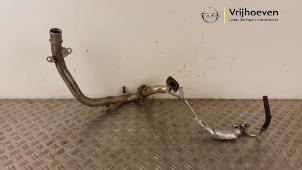 Gebruikte Leiding (diversen) Opel Astra K Sports Tourer 1.4 Turbo 12V Prijs € 80,00 Margeregeling aangeboden door Autodemontage Vrijhoeven B.V.