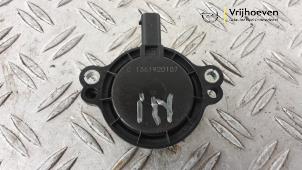 Gebruikte Nokkenas Sensor Opel Astra K Sports Tourer 1.4 Turbo 12V Prijs € 50,00 Margeregeling aangeboden door Autodemontage Vrijhoeven B.V.