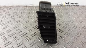 Gebruikte Luchtrooster Dashboard Opel Astra K Sports Tourer 1.0 Turbo 12V Prijs € 20,00 Margeregeling aangeboden door Autodemontage Vrijhoeven B.V.
