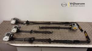 Gebruikte Gordelspanner Set Opel Astra K Sports Tourer 1.6 CDTI 110 16V Prijs € 544,50 Inclusief btw aangeboden door Autodemontage Vrijhoeven B.V.