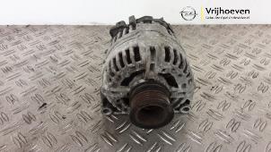 Gebruikte Dynamo Opel Meriva 1.6 16V Prijs € 25,00 Margeregeling aangeboden door Autodemontage Vrijhoeven B.V.