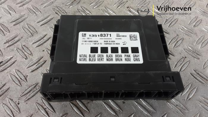 Gebruikte Computer Body Control Opel Astra K 1.6 CDTI 110 16V Prijs € 80,01 Inclusief btw aangeboden door Autodemontage Vrijhoeven B.V.