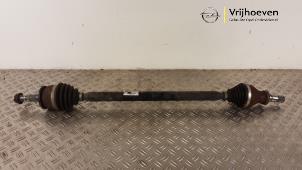 Gebruikte Steekas rechts-voor Opel Astra K 1.6 CDTI 110 16V Prijs € 100,00 Margeregeling aangeboden door Autodemontage Vrijhoeven B.V.