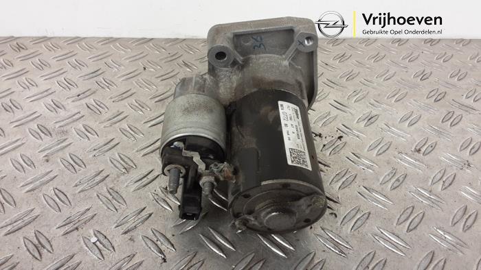 Gebruikte Startmotor Opel Grandland (X) 1.2 Turbo 12V Prijs € 35,00 Margeregeling aangeboden door Autodemontage Vrijhoeven B.V.
