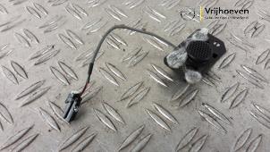 Gebruikte Microfoon Opel Insignia Sports Tourer 2.0 GSi Turbo 16V 4x4 Prijs € 25,00 Margeregeling aangeboden door Autodemontage Vrijhoeven B.V.