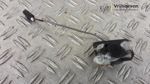 Gebruikte Microfoon Opel Insignia Sports Tourer 2.0 GSi Turbo 16V 4x4 Prijs € 25,00 Margeregeling aangeboden door Autodemontage Vrijhoeven B.V.