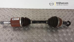 Gebruikte Cardanas links-voor (VWA) Opel Insignia Sports Tourer 2.0 GSi Turbo 16V 4x4 Prijs € 200,00 Margeregeling aangeboden door Autodemontage Vrijhoeven B.V.