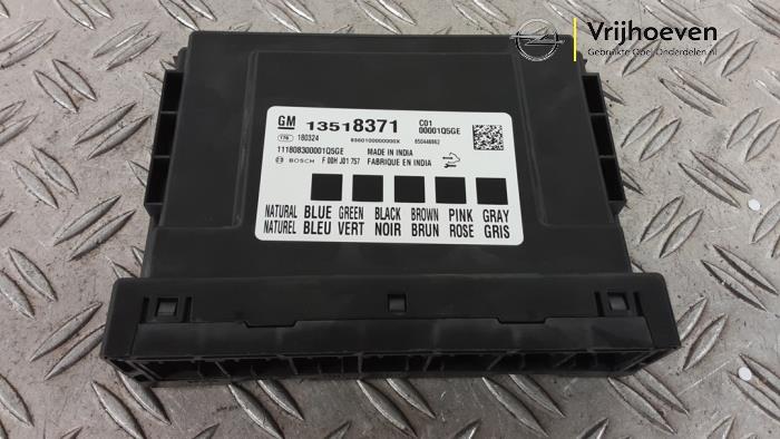 Gebruikte Module Bodycontrol Opel Astra K 1.6 CDTI 110 16V Prijs € 80,00 Margeregeling aangeboden door Autodemontage Vrijhoeven B.V.