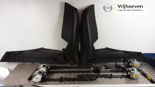 Gebruikte Gordelspanner Set Opel Astra K Sports Tourer 1.6 CDTI 136 16V Prijs € 450,00 Margeregeling aangeboden door Autodemontage Vrijhoeven B.V.