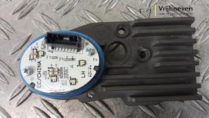 Gebruikte LED lamp Opel Mokka X 1.4 Turbo 16V Prijs € 70,00 Margeregeling aangeboden door Autodemontage Vrijhoeven B.V.