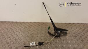Gebruikte Antenne Opel Mokka/Mokka X 1.4 Turbo 16V 4x4 Prijs € 30,00 Margeregeling aangeboden door Autodemontage Vrijhoeven B.V.