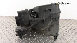 Gebruikte Luchtfilterhuis Opel Astra K 1.0 Turbo 12V Prijs € 60,00 Margeregeling aangeboden door Autodemontage Vrijhoeven B.V.