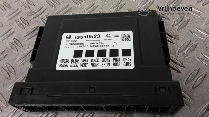 Computer Body Control van een Opel Karl 1.0 12V 2017