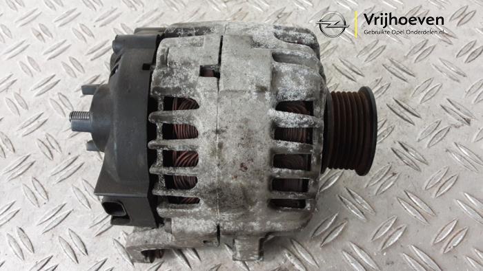 Gebruikte Alternator Opel Mokka/Mokka X 1.6 16V EcoFlex 4x2 Prijs € 50,00 Margeregeling aangeboden door Autodemontage Vrijhoeven B.V.