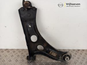Gebruikte Draagarm rechts-voor Opel Corsa F (UB/UH/UP) 1.2 12V 75 Prijs € 50,00 Margeregeling aangeboden door Autodemontage Vrijhoeven B.V.