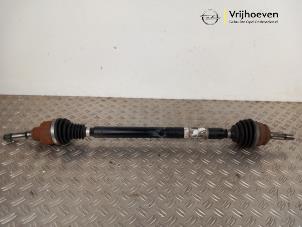 Gebruikte Cardanas rechts-voor (VWA) Opel Corsa F (UB/UH/UP) 1.2 12V 75 Prijs € 175,00 Margeregeling aangeboden door Autodemontage Vrijhoeven B.V.