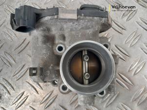 Gebruikte Gasklephuis Opel Adam 1.4 16V Prijs € 30,00 Margeregeling aangeboden door Autodemontage Vrijhoeven B.V.