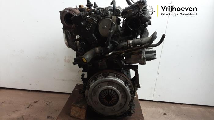 Motor van een Opel Combo 1.3 CDTI 16V ecoFlex 2012