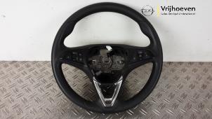 Gebruikte Stuurwiel Opel Karl 1.0 12V Prijs € 50,00 Margeregeling aangeboden door Autodemontage Vrijhoeven B.V.