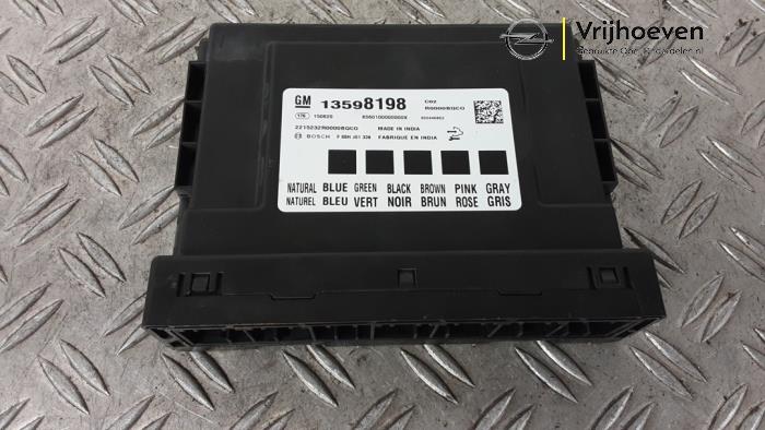 Gebruikte Computer Body Control Opel Karl 1.0 12V Prijs € 80,00 Margeregeling aangeboden door Autodemontage Vrijhoeven B.V.