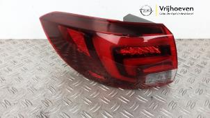 Gebruikte Achterlicht links Opel Astra K Sports Tourer 1.5 CDTi 122 12V Prijs € 400,00 Inclusief btw aangeboden door Autodemontage Vrijhoeven B.V.