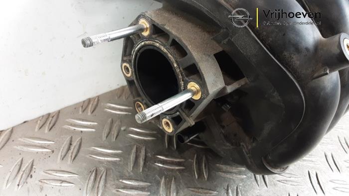 Gebruikte Spruitstuk Inlaat Opel Agila (B) 1.2 16V Prijs € 40,00 Margeregeling aangeboden door Autodemontage Vrijhoeven B.V.
