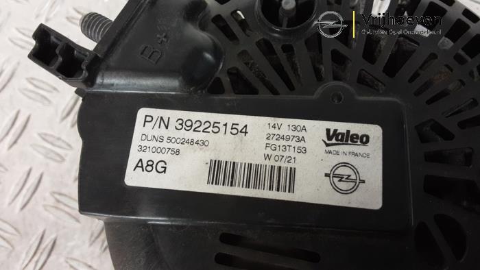 Dynamo van een Opel Astra K Sports Tourer 1.5 CDTi 122 12V 2021