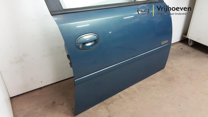 Portier 4Deurs rechts-voor van een Opel Meriva 1.8 16V 2010