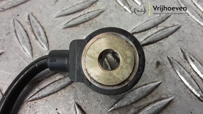 Pingelsensor van een Opel Antara (LA6) 2.4 16V 4x4 2007