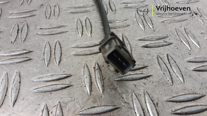 Pingelsensor van een Opel Antara (LA6) 2.4 16V 4x4 2007