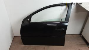 Gebruikte Deur 4Deurs links-voor Opel Vectra C 1.8 16V Prijs € 50,00 Margeregeling aangeboden door Autodemontage Vrijhoeven B.V.