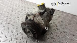 Gebruikte Pomp Airco Opel Astra K Sports Tourer 1.6 CDTI 136 16V Prijs € 70,00 Margeregeling aangeboden door Autodemontage Vrijhoeven B.V.