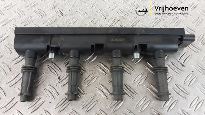 Gebruikte Bobine Opel Meriva (B) 1.4 16V Ecotec Prijs € 40,00 Margeregeling aangeboden door Autodemontage Vrijhoeven B.V.
