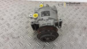 Gebruikte Aircopomp Opel Astra K Sports Tourer 1.5 CDTi 122 12V Prijs € 400,00 Margeregeling aangeboden door Autodemontage Vrijhoeven B.V.