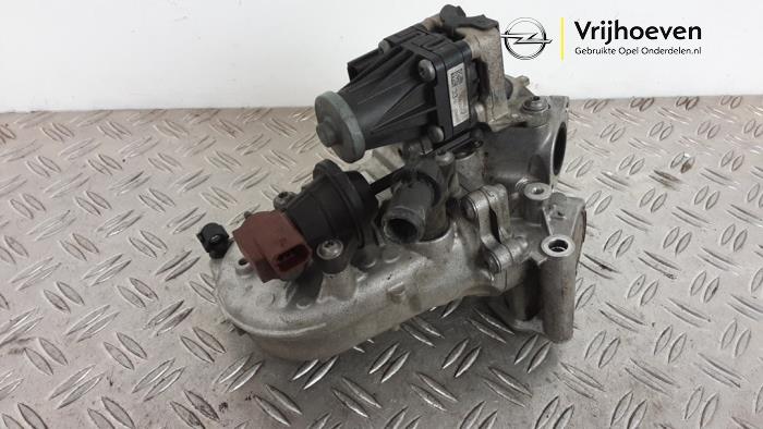Gebruikte EGR koeler Opel Combo 1.3 CDTI 16V ecoFlex Prijs € 25,00 Margeregeling aangeboden door Autodemontage Vrijhoeven B.V.