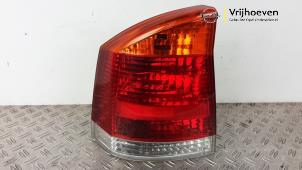 Gebruikte Achterlicht links Opel Vectra C 1.8 16V Prijs € 30,00 Margeregeling aangeboden door Autodemontage Vrijhoeven B.V.