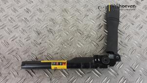 Gebruikte Gordelspanner links Opel Astra K Sports Tourer 1.0 Turbo 12V Prijs € 50,00 Inclusief btw aangeboden door Autodemontage Vrijhoeven B.V.