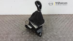 Gebruikte Versnellingspook Opel Astra K Sports Tourer 1.0 Turbo 12V Prijs € 150,00 Inclusief btw aangeboden door Autodemontage Vrijhoeven B.V.