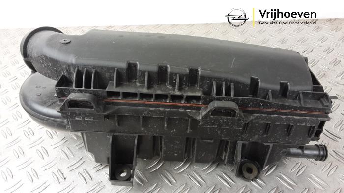 Gebruikte Luchtfilterhuis Opel Mokka 1.2 Turbo 12V Prijs € 24,94 Margeregeling aangeboden door Autodemontage Vrijhoeven B.V.