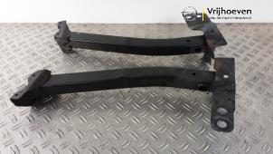 Subframe van een Opel Mokka 1.2 Turbo 12V 2021