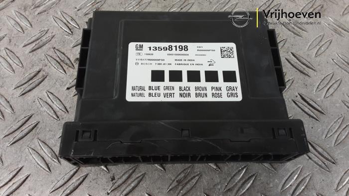 Gebruikte Module Bodycontrol Opel Karl 1.0 12V Prijs € 80,00 Margeregeling aangeboden door Autodemontage Vrijhoeven B.V.