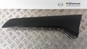 Gebruikte Sierlijst achterklep Opel Mokka 1.2 Turbo 12V Prijs € 40,00 Margeregeling aangeboden door Autodemontage Vrijhoeven B.V.