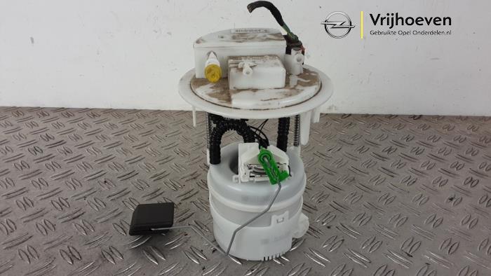 Gebruikte Tank element Pomp Opel Mokka 1.2 Turbo 12V Prijs € 100,00 Margeregeling aangeboden door Autodemontage Vrijhoeven B.V.