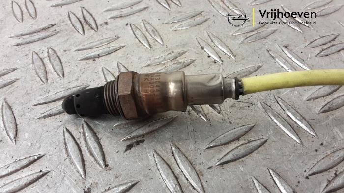 Lambda Sonde van een Opel Mokka 1.2 Turbo 12V 2022