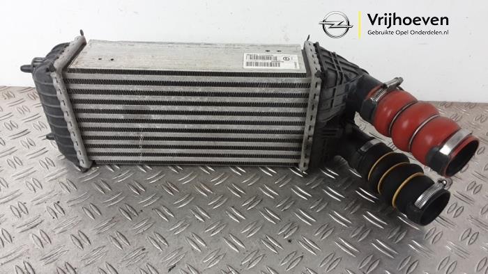 Gebruikte Intercooler Opel Crossland (X) 1.2 Turbo 12V Euro 6 Prijs € 65,00 Margeregeling aangeboden door Autodemontage Vrijhoeven B.V.