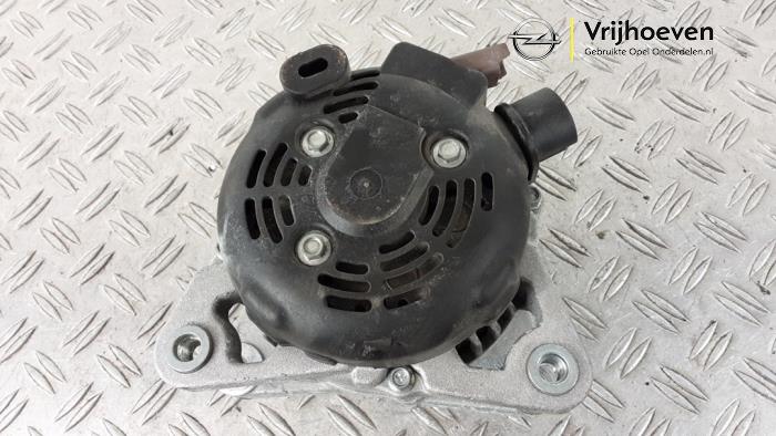 Dynamo van een Opel Crossland (X) 1.2 Turbo 12V Euro 6d-temp 2021