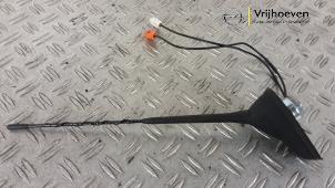 Gebruikte Antenne Opel Mokka 1.2 Turbo 12V Prijs € 20,00 Margeregeling aangeboden door Autodemontage Vrijhoeven B.V.